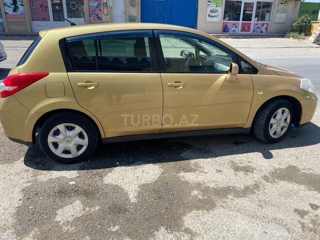 Nissan Tiida 2011, 95,888 km - 1.6 l - Bakı