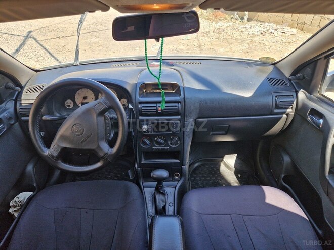 Opel Astra 2002, 275,000 km - 1.6 l - Bakı