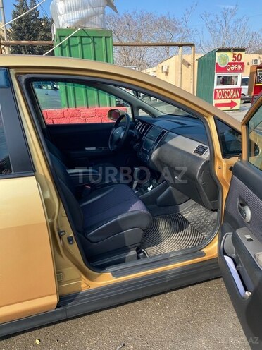 Nissan Tiida 2011, 95,888 km - 1.6 l - Bakı