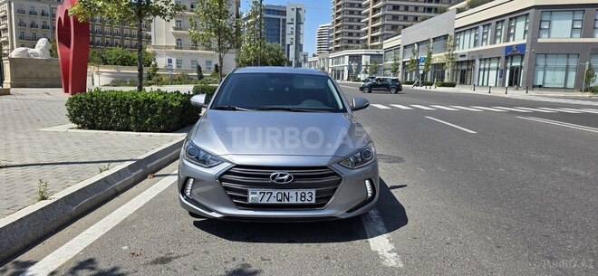 Hyundai Elantra 2016, 72,420 km - 2.0 l - Bakı