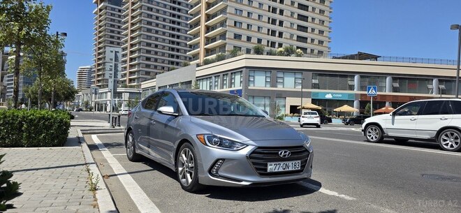 Hyundai Elantra 2016, 72,420 km - 2.0 l - Bakı