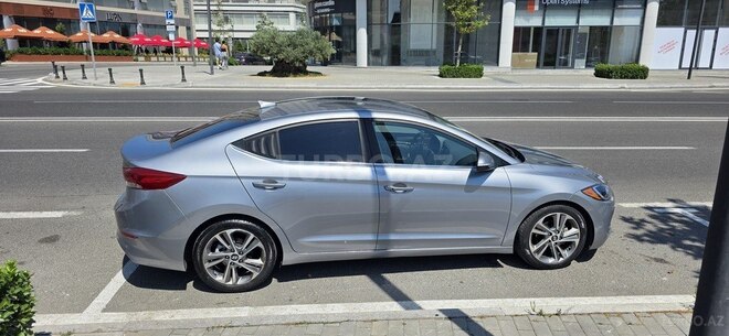 Hyundai Elantra 2016, 72,420 km - 2.0 l - Bakı