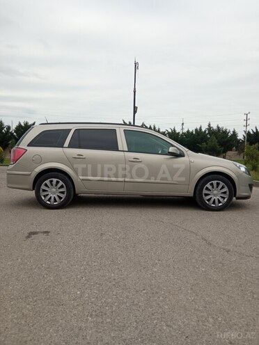 Opel Astra 2006, 273,000 km - 1.4 l - Astara