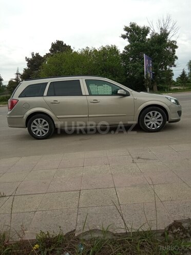 Opel Astra 2006, 273,000 km - 1.4 l - Astara