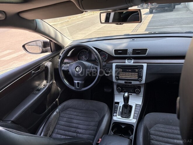 Volkswagen Passat 2011, 212,000 km - 1.8 л - Bakı