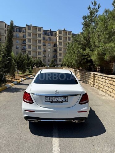 Mercedes E 220 d 2016, 182,000 km - 2.0 l - Bakı