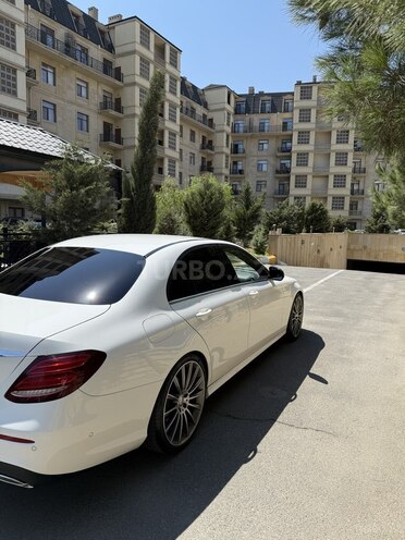 Mercedes E 220 d 2016, 182,000 km - 2.0 l - Bakı