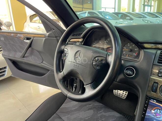Mercedes E 270 2002, 350,000 km - 2.7 л - Bakı