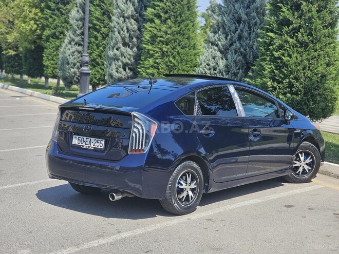 Toyota Prius 2013, 395,000 km - 1.8 l - Sumqayıt