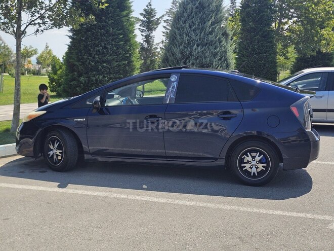 Toyota Prius 2013, 395,000 km - 1.8 l - Sumqayıt