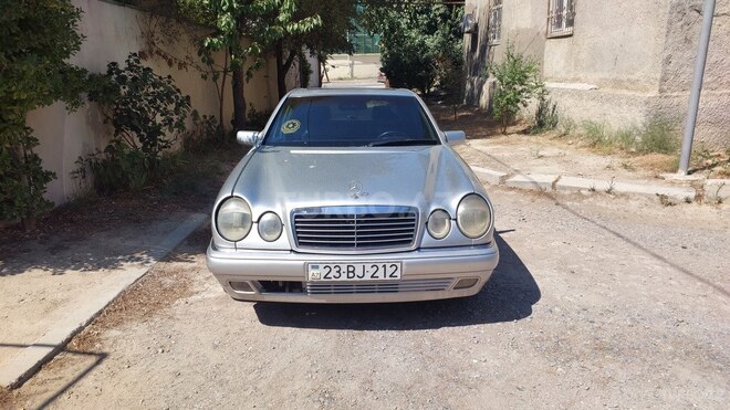 Mercedes E 280 1996, 390,000 km - 2.8 l - Bakı