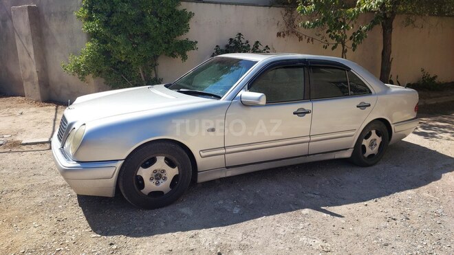 Mercedes E 280 1996, 390,000 km - 2.8 l - Bakı