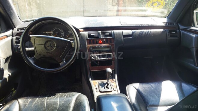 Mercedes E 280 1996, 390,000 km - 2.8 l - Bakı