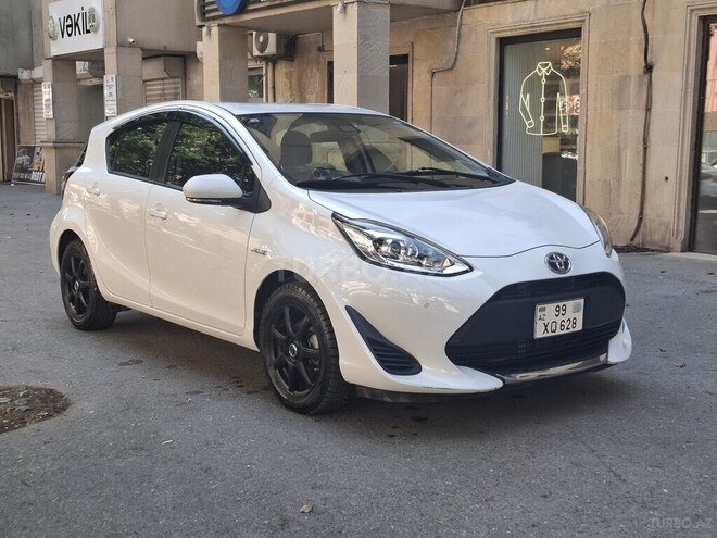 Toyota Aqua 2020, 129,700 km - 1.5 l - Bakı