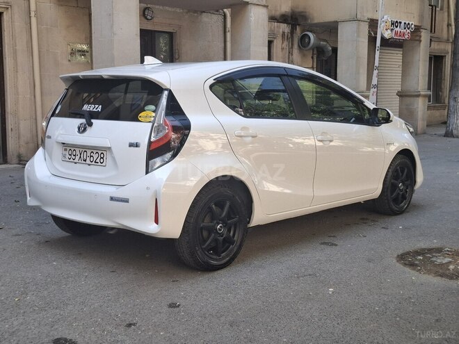 Toyota Aqua 2020, 129,700 km - 1.5 l - Bakı