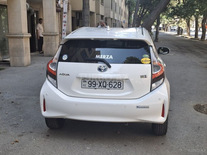 Toyota Aqua 2020, 129,700 km - 1.5 l - Bakı