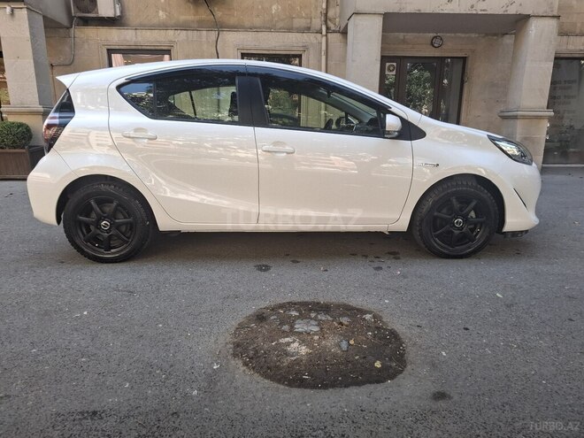 Toyota Aqua 2020, 129,700 km - 1.5 l - Bakı