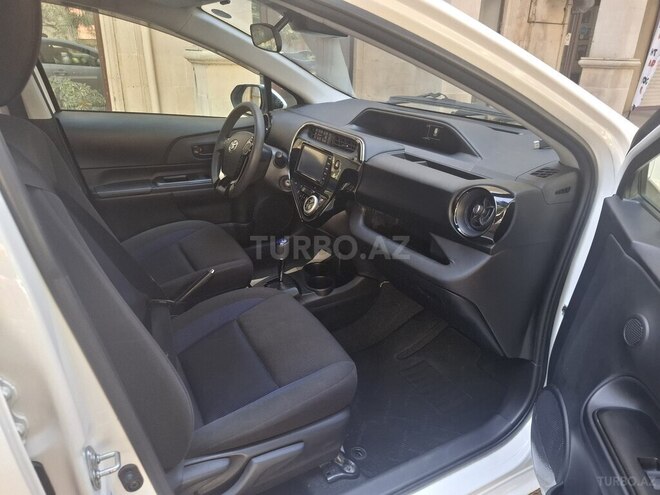 Toyota Aqua 2020, 129,700 km - 1.5 l - Bakı