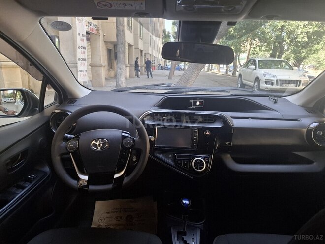 Toyota Aqua 2020, 129,700 km - 1.5 l - Bakı