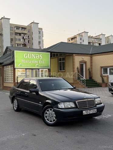 Mercedes C 180 1998, 318,000 km - 1.8 л - Bakı