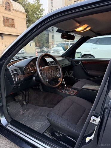Mercedes C 180 1998, 318,000 km - 1.8 л - Bakı