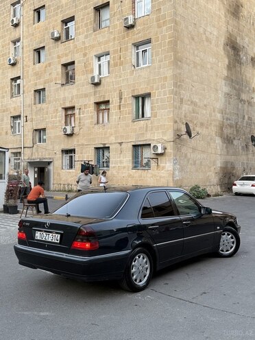 Mercedes C 180 1998, 318,000 km - 1.8 л - Bakı