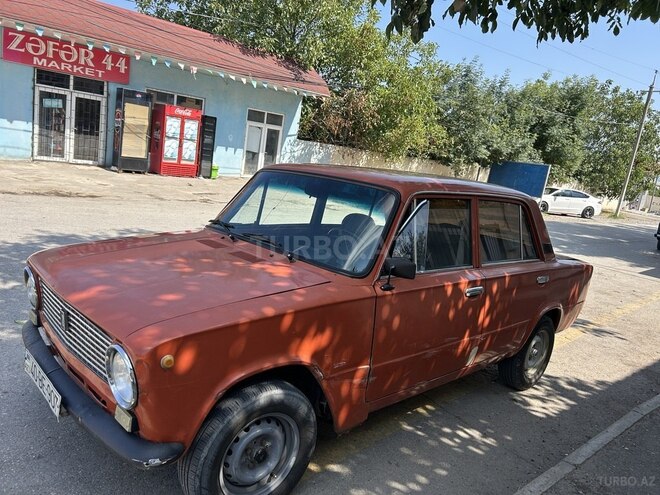 LADA (VAZ) 21011 1985, 99,999 km - 1.3 л - Quba