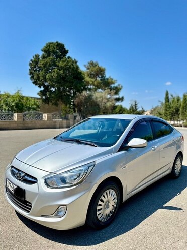 Hyundai Accent 2013, 170,000 km - 1.4 l - Bakı