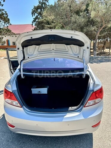 Hyundai Accent 2013, 170,000 km - 1.4 l - Bakı