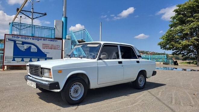 LADA (VAZ) 2107 2008, 90,000 km - 1.6 l - Quba