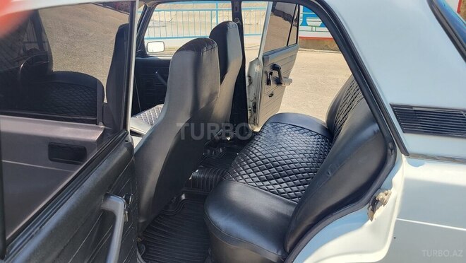 LADA (VAZ) 2107 2008, 90,000 km - 1.6 l - Quba