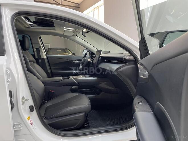 Changan Qiyuan A05 2025, 4,400 km - 1.5 л - Sumqayıt