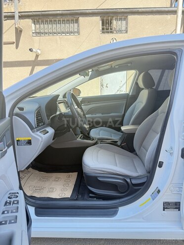 Hyundai Elantra 2016, 126,881 km - 2.0 l - Bakı
