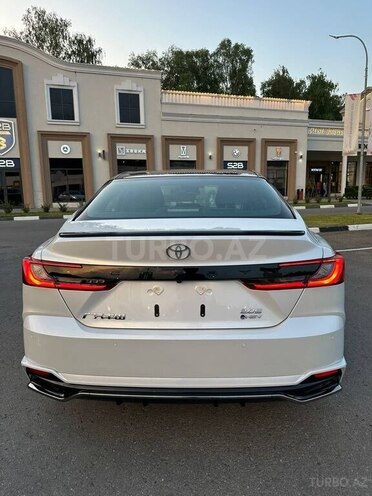 Toyota Camry 2024, 15,000 km - 2.0 l - Bakı