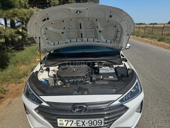 Hyundai Elantra 2019, 121,000 km - 2.0 л - Bakı