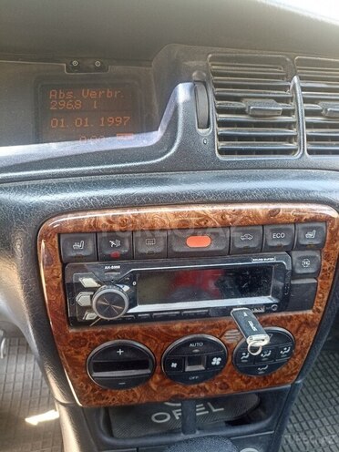 Opel Vectra 1997, 498,600 km - 2.0 l - Bakı