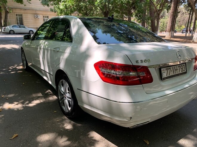 Mercedes E 300 2012, 370,000 km - 3.0 l - Bakı