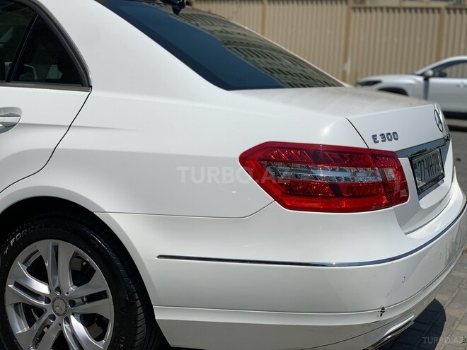 Mercedes E 300 2012, 370,000 km - 3.0 l - Bakı