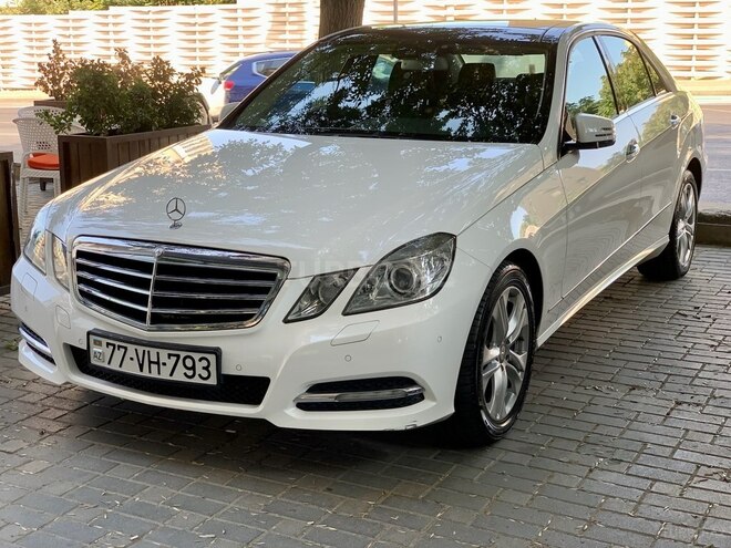 Mercedes E 300 2012, 370,000 km - 3.0 l - Bakı