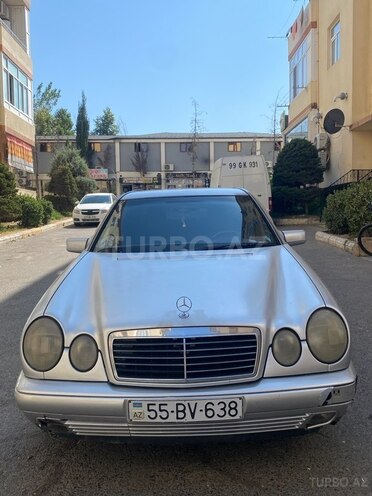 Mercedes E 230 1995, 450,000 km - 2.3 l - Bakı