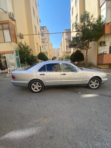 Mercedes E 230 1995, 450,000 km - 2.3 l - Bakı
