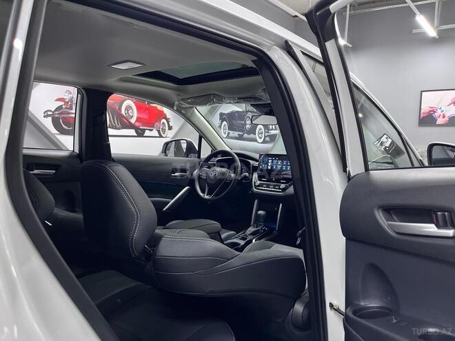 Toyota Frontlander-25