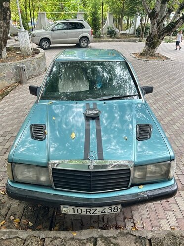 Mercedes 190 1990, 380,000 km - 2.0 l - Qəbələ