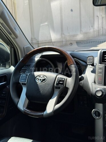 Toyota Land Cruiser Prado 2011, 199,000 km - 4.0 l - Bakı