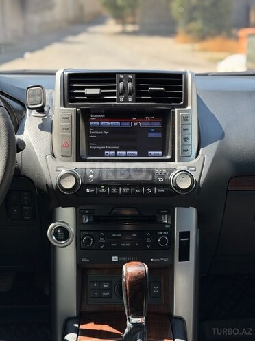 Toyota Land Cruiser Prado 2011, 199,000 km - 4.0 l - Bakı