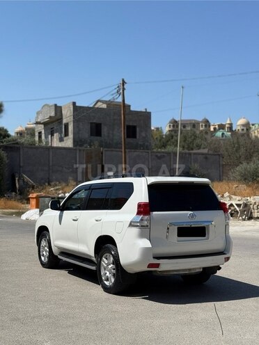 Toyota Land Cruiser Prado 2011, 199,000 km - 4.0 l - Bakı