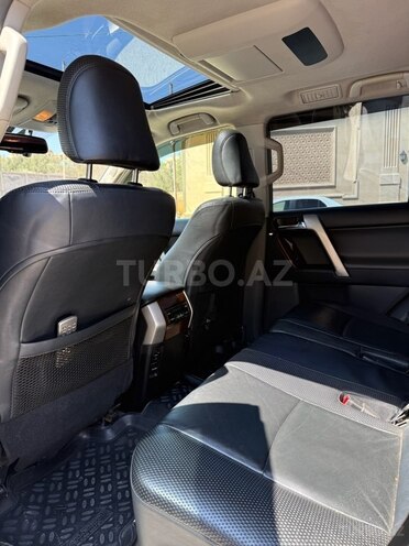 Toyota Land Cruiser Prado 2011, 199,000 km - 4.0 l - Bakı