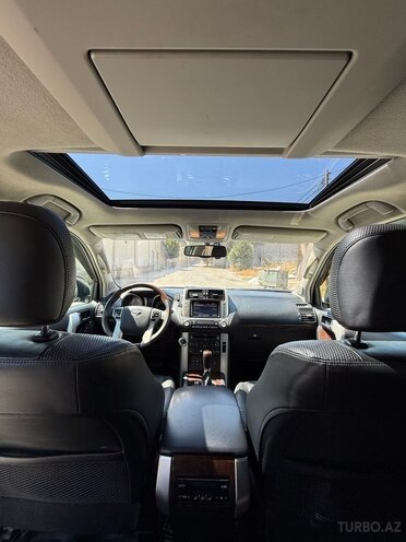 Toyota Land Cruiser Prado 2011, 199,000 km - 4.0 l - Bakı