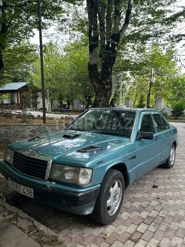 Mercedes 190 1990, 380,000 km - 2.0 l - Qəbələ