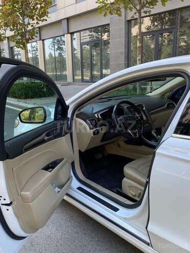 Ford Fusion (North America) 2014, 250,000 km - 1.6 l - Bakı